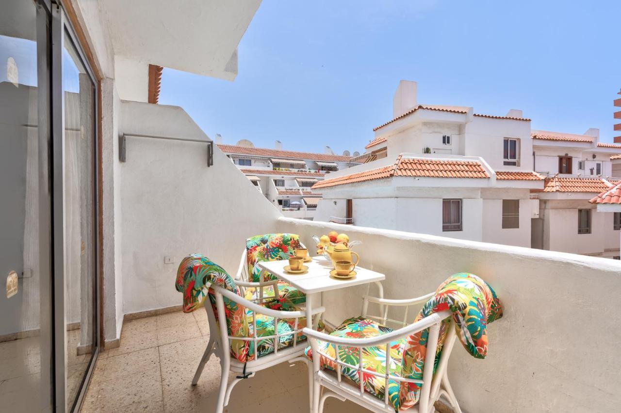 Apartment В Playa De Las Americas Экстерьер фото